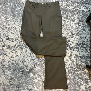 Like New Tahari Dress Pants